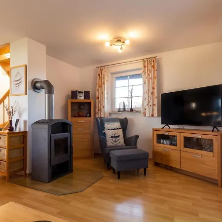 To Hus Holiday home Vieregge